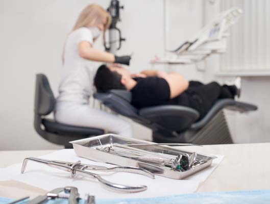 Situations An Emergency Dentist Can Help With